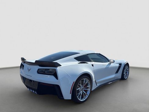 Used 2016 Chevrolet Corvette Z06 w/ 2LZ Preferred Equipment Group RWD image 6