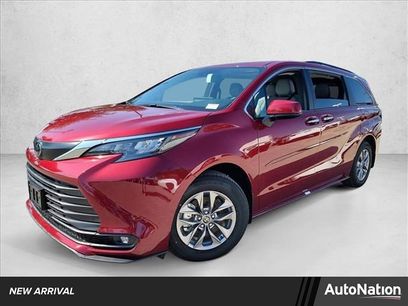 New 2026 Toyota Sienna XLE