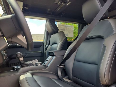 New 2026 Ford Bronco Outer Banks AWD/4WD image 17