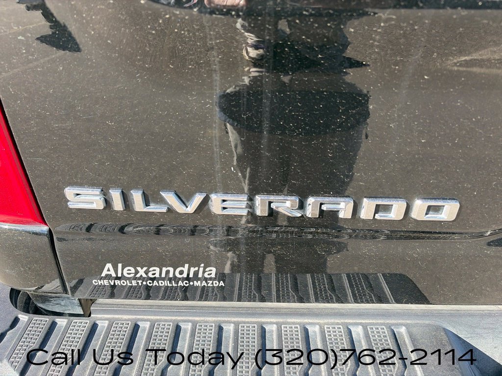 Used 2025 Chevrolet Silverado 3500 LT AWD/4WD image 13