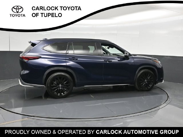 Used 2024 Toyota Highlander XSE FWD image 4