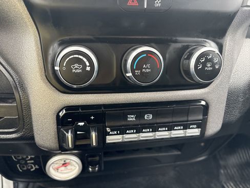 Used 2024 RAM 3500 Tradesman AWD/4WD image 20