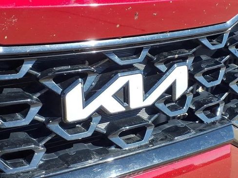 Used 2023 Kia Sorento EX w/ Panoramic Sunroof Package FWD image 28