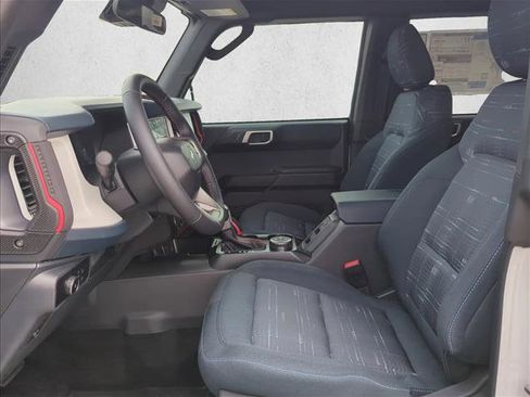 New 2026 Ford Bronco Heritage Edition image 4