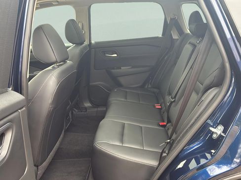 Used 2024 Nissan Rogue SL w/ SL Premium Package FWD image 39