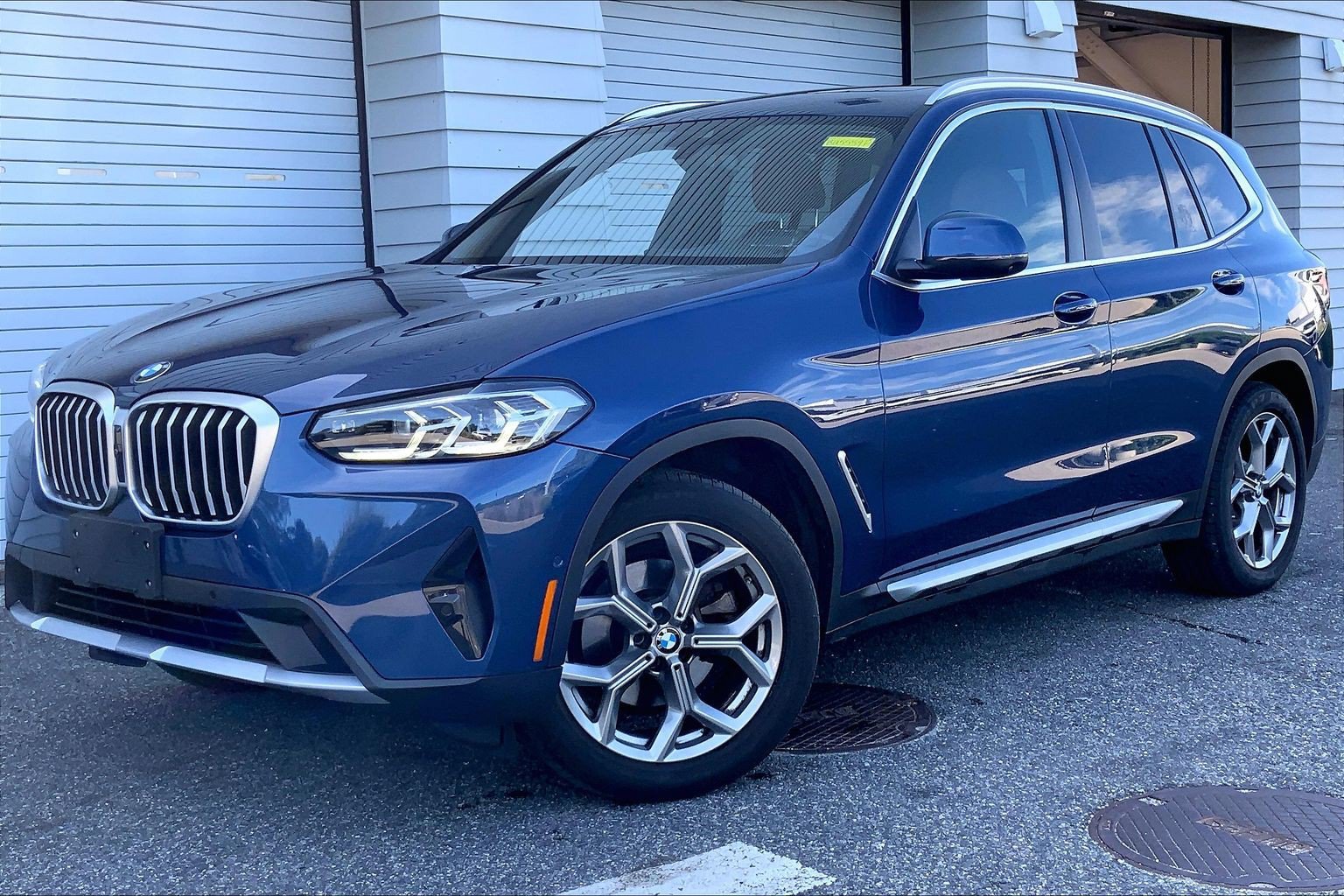 Used 2024 BMW X3 xDrive30i w/ Convenience Package AWD/4WD image 1