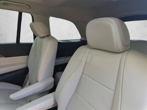 Used 2022 Mercedes-Benz GLS 450 4MATIC image 27