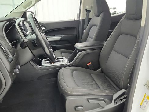 Used 2019 Chevrolet Colorado LT w/ LT Convenience Package image 26