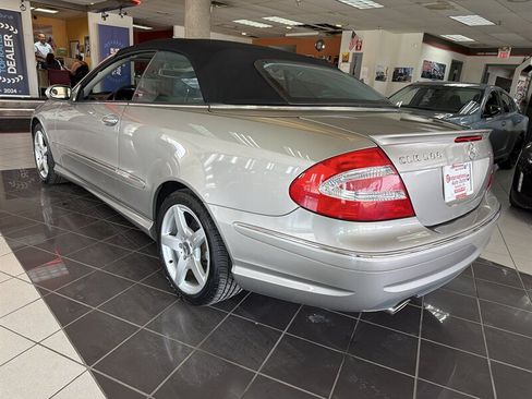 Used 2005 Mercedes-Benz CLK 500 Cabriolet image 8