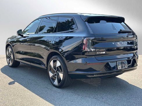New 2025 Volvo EX90 Ultra w/ Protection Package Premier image 5