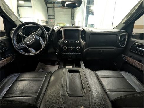 Used 2020 GMC Sierra 2500 Denali w/ Denali Ultimate Package AWD/4WD image 9