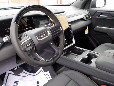 New 2026 GMC Acadia AT4 w/ Super Cruise Package image 16