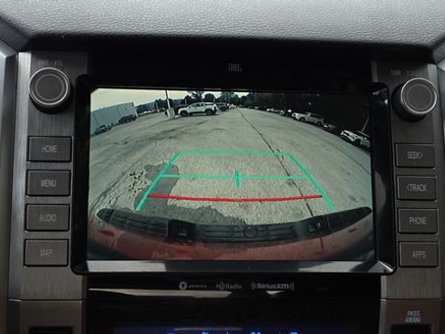 Used 2021 Toyota Tundra Platinum AWD/4WD image 41