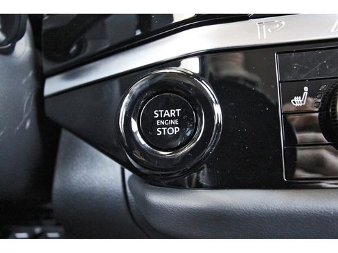 New 2026 Nissan Pathfinder SL image 19