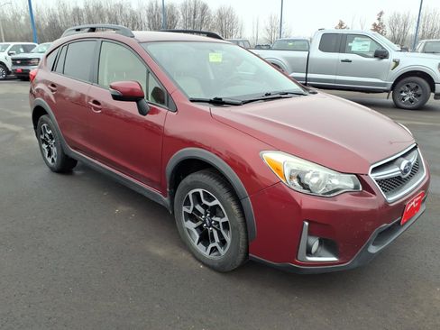 Used 2016 Subaru Crosstrek 2.0i Limited w/ Popular Package #2 image 8