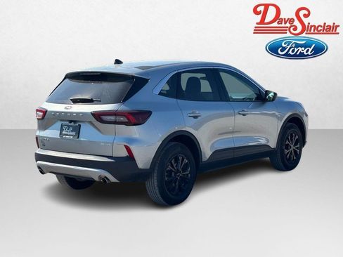 Used 2024 Ford Escape Active w/ Tech Pack #1 AWD/4WD image 7