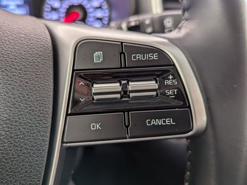 Used 2020 Kia Sorento S image 17