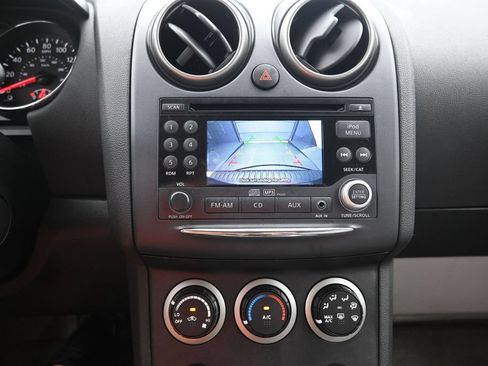 Used 2011 Nissan Rogue SV FWD image 16