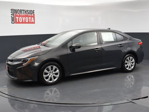 Used 2023 Toyota Corolla LE image 8