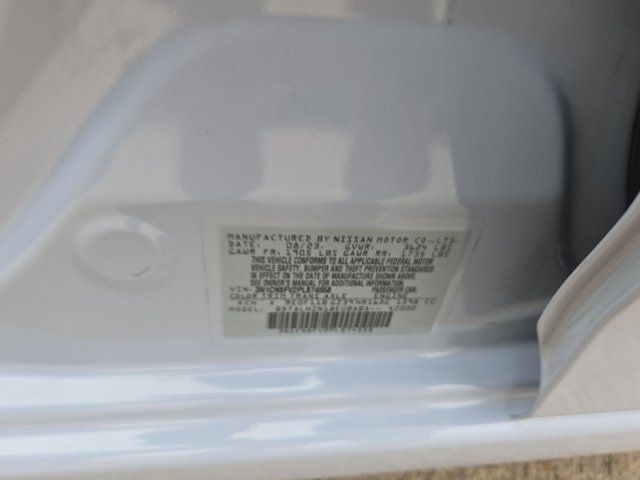 Used 2023 Nissan Versa SR w/ Trunk Package FWD image 23