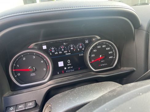 Used 2021 Chevrolet Silverado 2500 LTZ w/ LTZ Premium Package image 36