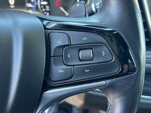 Certified 2024 Buick Enclave Premium AWD/4WD image 30