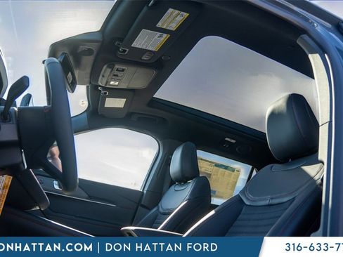 New 2026 Ford Explorer ST-Line w/ ST-Line Street Pack image 18