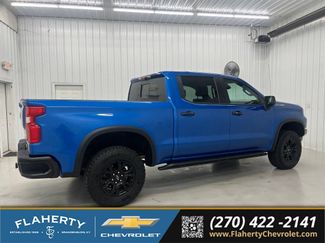 Used 2022 Chevrolet Silverado 1500 ZR2 w/ Technology Package AWD/4WD video 2