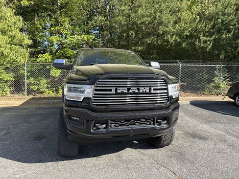 Used 2022 RAM 3500 Laramie image 19