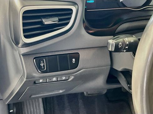 Used 2019 Hyundai Ioniq Electric FWD image 10