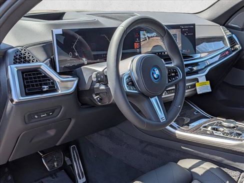 New 2026 BMW X5 xDrive50e w/ M Sport Package AWD/4WD image 3