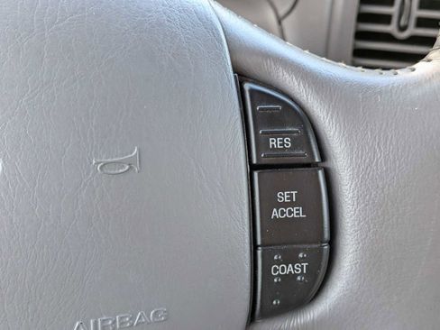 Used 2002 Ford F150 SuperCrew 139 4WD image 28