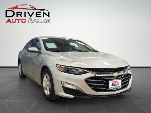 Used 2022 Chevrolet Malibu LT FWD image 7