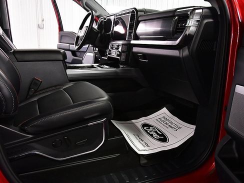 Used 2024 Ford F250 Lariat w/ Lariat Ultimate Package image 32