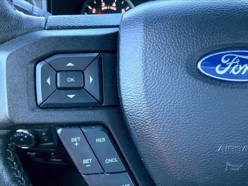 Used 2020 Ford F150 XLT w/ Equipment Group 302A Luxury AWD/4WD image 24