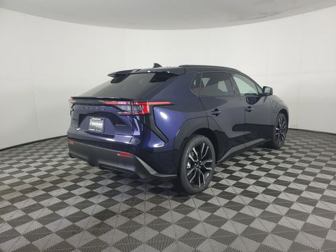 New 2026 Subaru Solterra Touring XT image 4