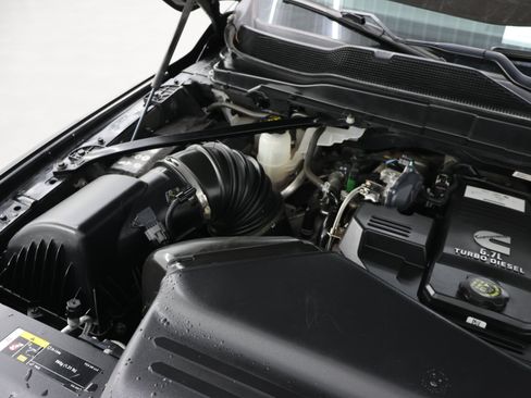 Used 2022 RAM 2500 Laramie AWD/4WD image 18