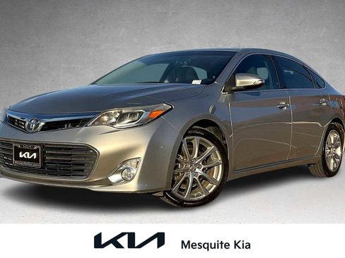 Used 2015 Toyota Avalon XLE Touring image 1