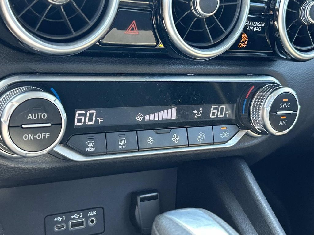 Certified 2020 Nissan Sentra SV FWD image 29