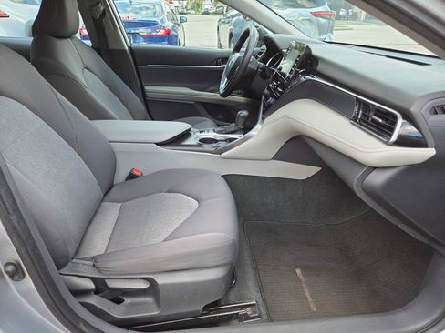 Certified 2022 Toyota Camry LE FWD image 14