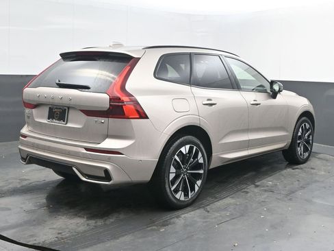 New 2026 Volvo XC60 T8 Plus w/ Protection Package Premier image 7