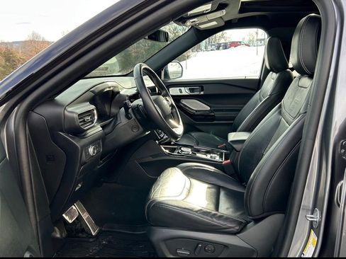 Used 2021 Ford Explorer ST w/ Equipment Group 401A image 17