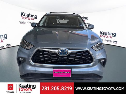 Used 2024 Toyota Highlander Limited image 2