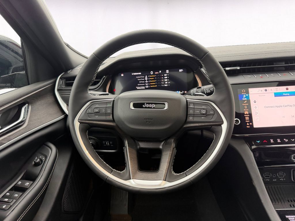 New 2026 Jeep Grand Cherokee Altitude AWD/4WD image 12