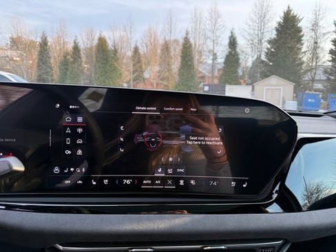 Used 2025 Audi S5 Premium Plus image 18