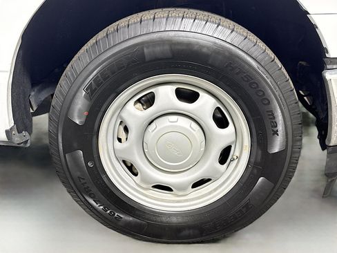 Used 2023 Ford F150 XL w/ Trailer Tow Package image 31