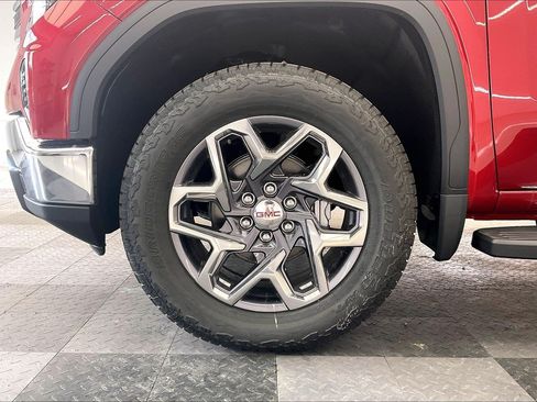 New 2026 GMC Sierra 1500 SLT w/ SLT Premium Package AWD/4WD image 14