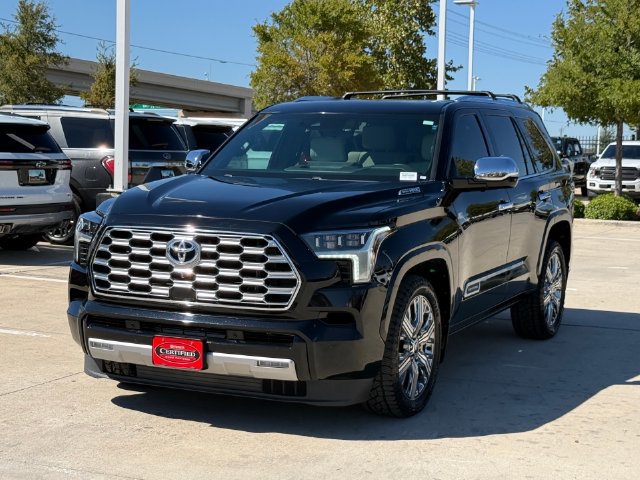 Used 2024 Toyota Sequoia Capstone AWD/4WD image 7