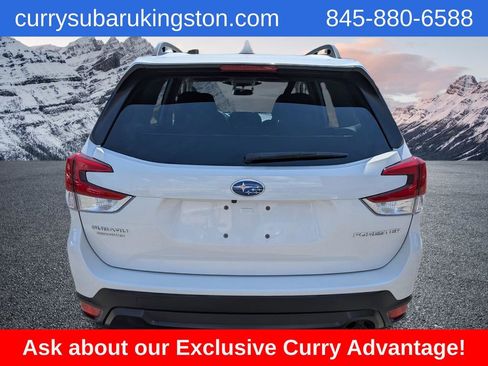 Used 2023 Subaru Forester Premium AWD/4WD image 4