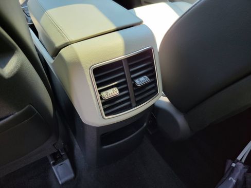 Certified 2026 Kia Sportage EX w/ EX Panorama Roof Package FWD image 29